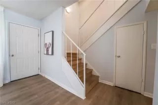 Photo #4: 2424512 Listing