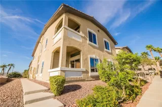 Photo #1: 2424688 Listing