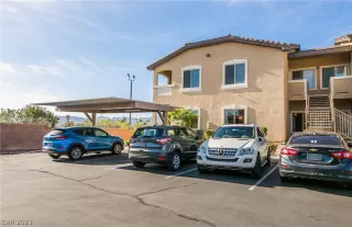 Photo #2: 2424688 Listing