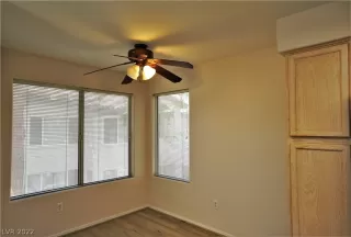 Photo #5: 2425740 Listing