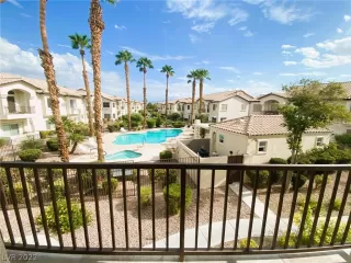 Photo #1: 2425753 Listing