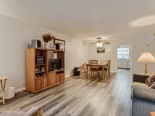 Photo #1: 2425762 Listing