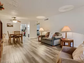 Photo #2: 2425762 Listing