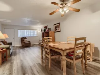 Photo #3: 2425762 Listing