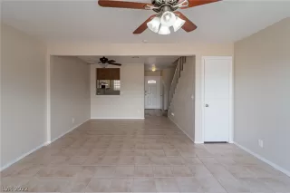 Photo #5: 2425779 Listing 