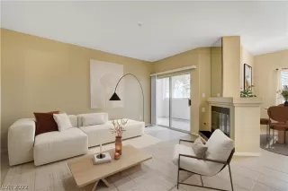 Photo #2: 2425827 Listing