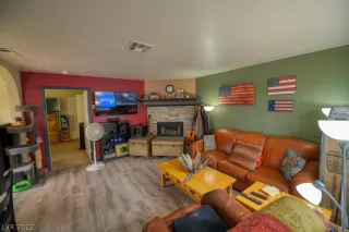 Photo #1: 2425855 Listing