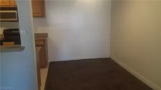 Photo #5: 2425867 Listing