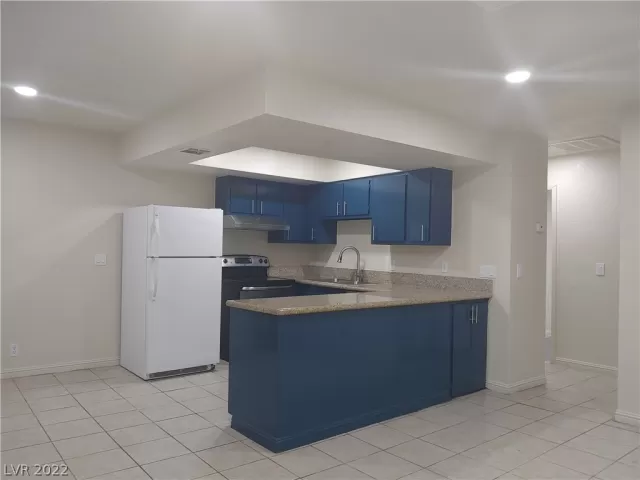 MLS: 2426006 Condo For Sale