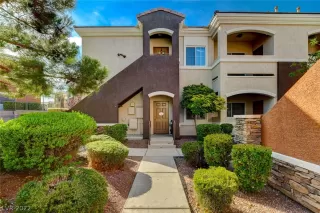 Photo #1: 2426156 Listing