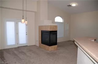 Photo #1: 2426181 Listing 