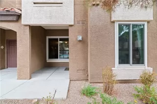 Photo #2: 2426273 Listing