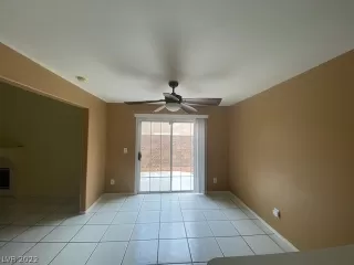 Photo #5: 2426299 Listing 