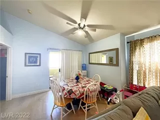 Photo #5: 2426357 Listing 