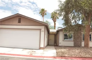 Photo #1: 2426465 Listing 