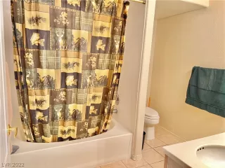 Photo #5: 2426510 Listing 