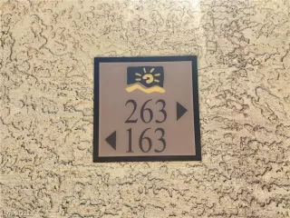 Photo #2: 2426551 Listing