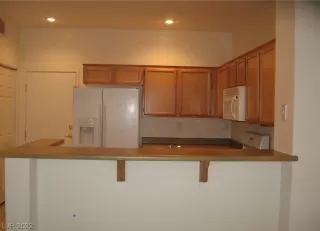 Photo #1: 2426620 Listing