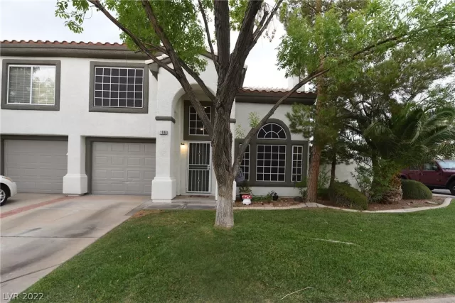 MLS: 2426699 Condo For Sale