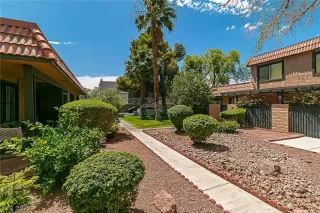 Photo #1: 2426708 Listing