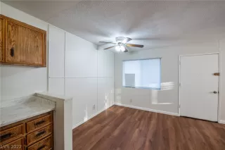 Photo #6: 2426711 Listing 