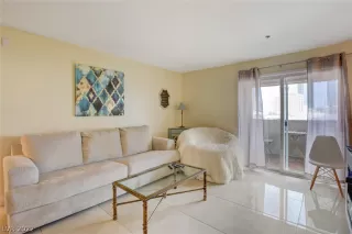 Photo #1: 2426748 Listing