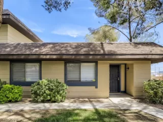 Photo #1: 2426763 Listing