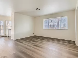 Photo #2: 2426763 Listing