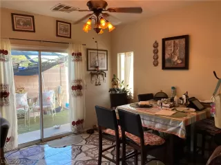 Photo #4: 2426820 Listing 