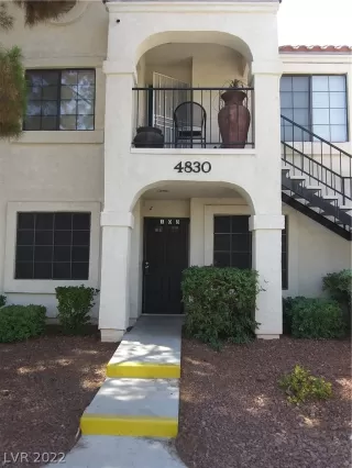 Photo #2: 2426913 Listing 