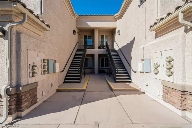 MLS: 2427016 Condo For Sale