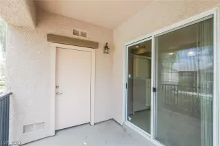 Photo #4: 2427016 Listing 