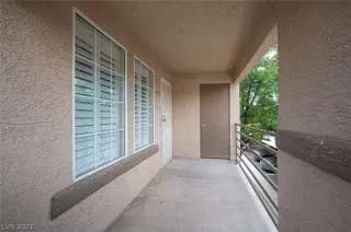 Photo #1: 2427107 Listing 