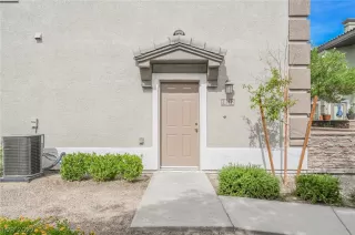 Photo #1: 2427115 Listing