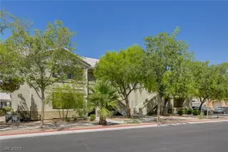 Photo #2: 2427118 Listing 