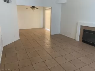 Photo #3: 2427140 Listing 