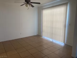 Photo #5: 2427140 Listing 