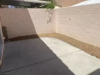 Photo #6: 2427140 Listing 