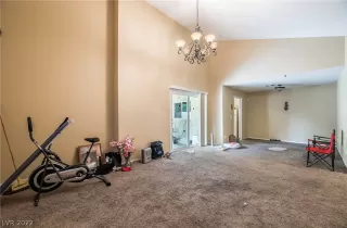 Photo #5: 2427214 Listing