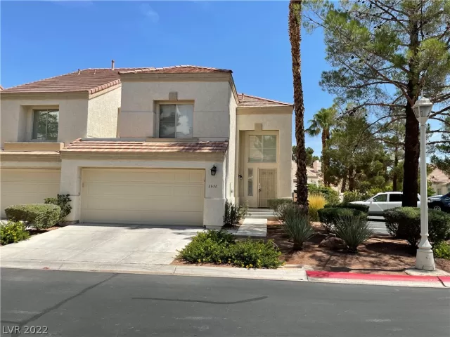 MLS: 2427306 Condo For Sale