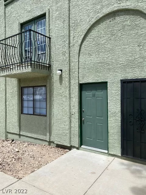 MLS: 2427322 Condo For Sale
