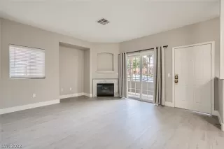 Photo #4: 2427380 Listing 