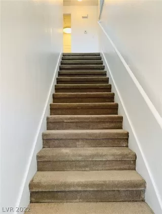 Photo #2: 2427422 Listing 