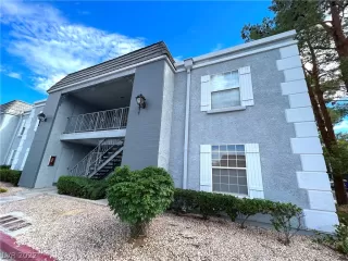 Photo #1: 2427434 Listing 