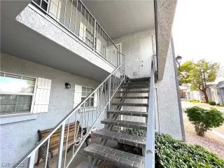 Photo #2: 2427434 Listing 