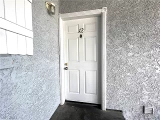 Photo #3: 2427434 Listing 