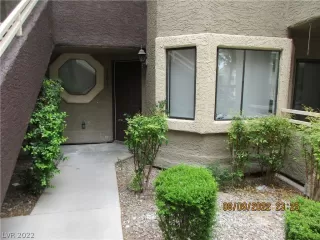 Photo #2: 2427533 Listing 