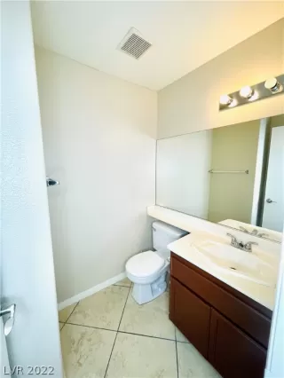 Photo #6: 2427541 Listing 