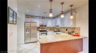 Photo #4: 2427544 Listing 