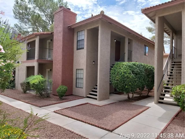 MLS: 2427553 Condo For Sale